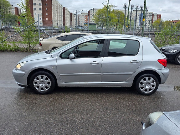 Peugeot 307 8 of 11