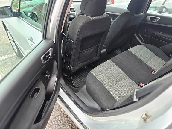 Peugeot 307 11 of 11