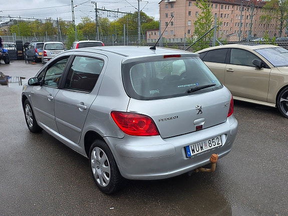 Peugeot 307 5 of 5