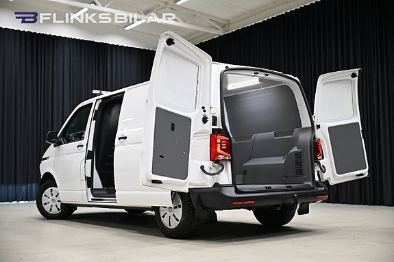 Volkswagen Transporter 7 of 28