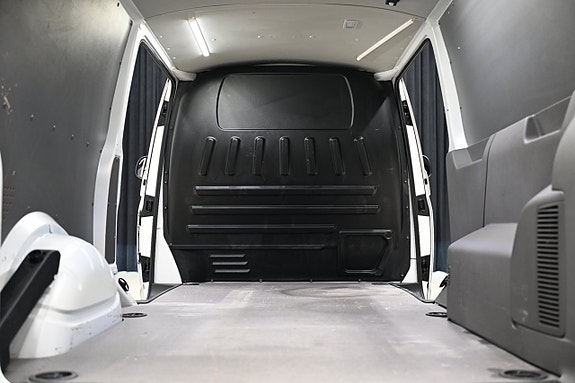 Volkswagen Transporter 9 of 28