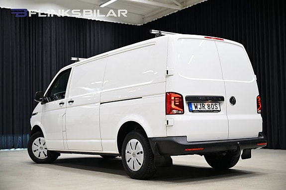 Volkswagen Transporter 8 of 28