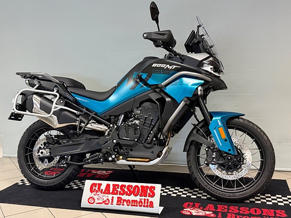 CFMOTO 800MT EXPLORE ES 2 of 5