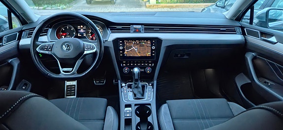 Volkswagen Passat Alltrack 5 of 5