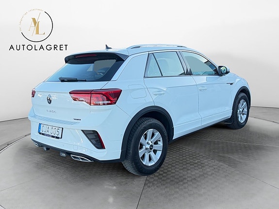 Volkswagen T-Roc 6 of 16