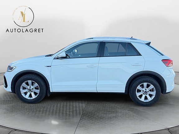 Volkswagen T-Roc 3 of 16