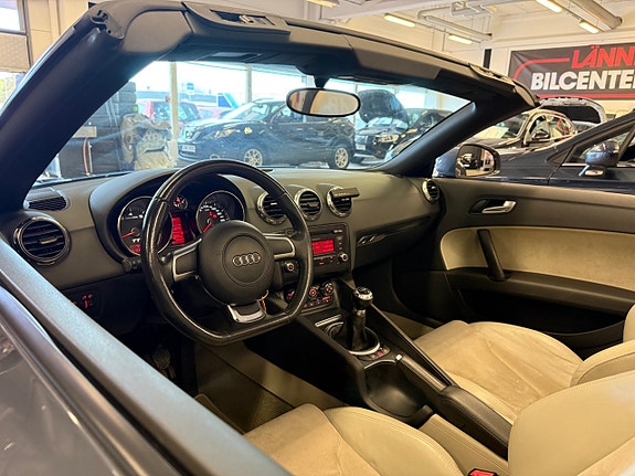 Audi TT 11 of 23