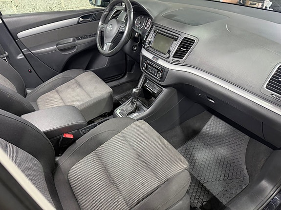 Volkswagen Sharan 12 of 15