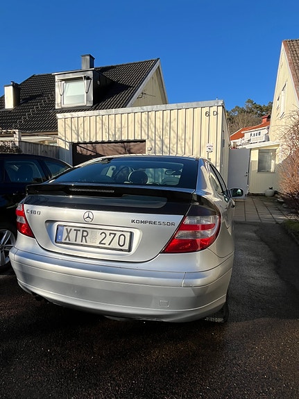 Mercedes-Benz C180 5 of 5