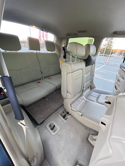 Toyota Land Cruiser 25 of 30