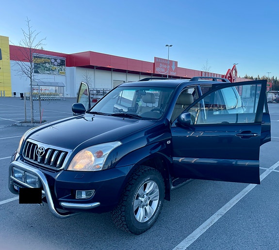 Toyota Land Cruiser 14 of 30