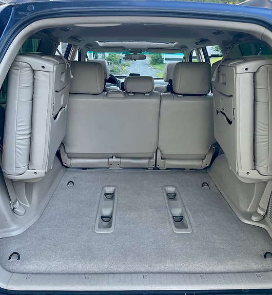 Toyota Land Cruiser 27 of 30