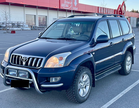 Toyota Land Cruiser 5 of 30