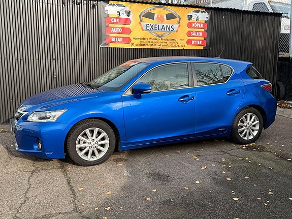 Lexus CT200h 4 of 10