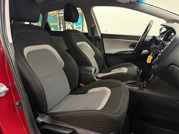 Kia Ceed 14 of 21
