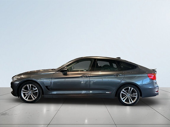 BMW 320d 4 of 19