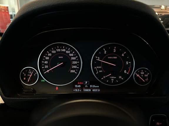 BMW 320d 17 of 19