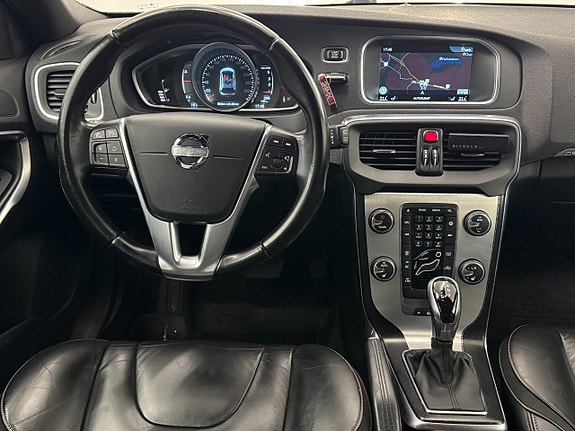 Volvo V40 Cross Country 19 of 20