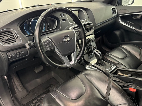 Volvo V40 Cross Country 6 of 20