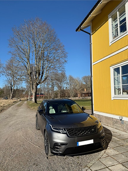 Land Rover Range Rover Velar 2 of 5