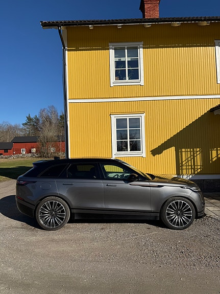 Land Rover Range Rover Velar 4 of 5
