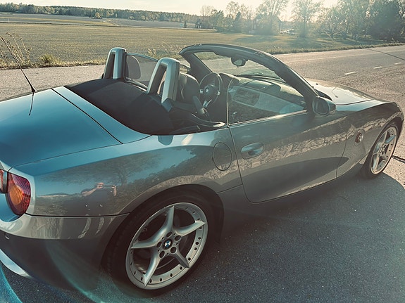BMW Z4 4 of 5