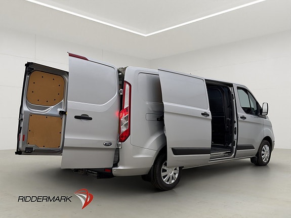 Ford Transit Custom 11 of 26