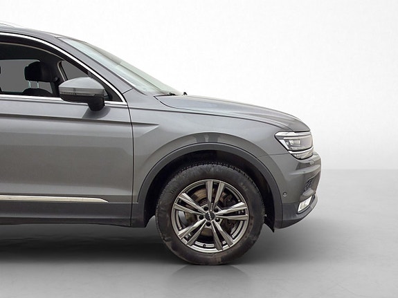 Volkswagen Tiguan 30 of 30