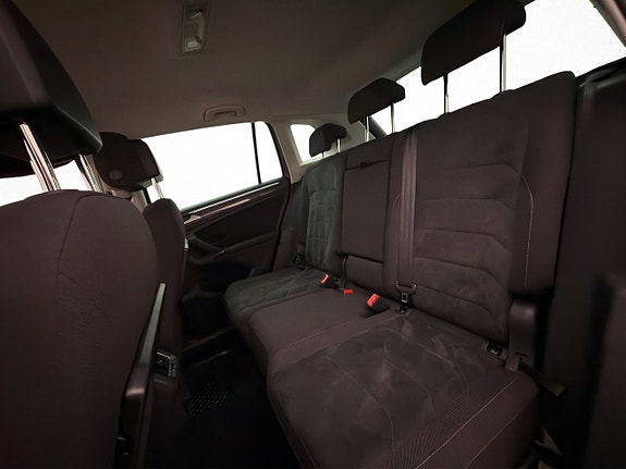 Volkswagen Tiguan 24 of 30