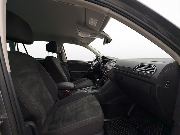 Volkswagen Tiguan 22 of 30