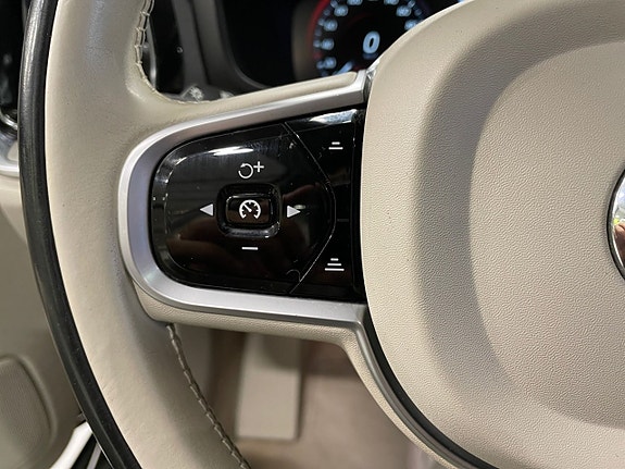 Volvo V60 21 of 23