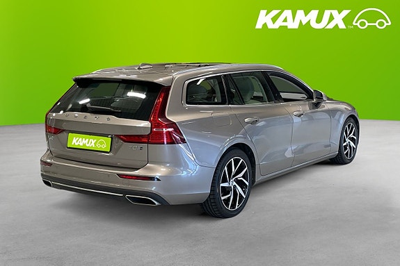 Volvo V60 4 of 5