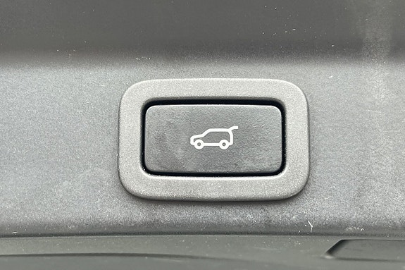 Jaguar F-PACE 24 of 25