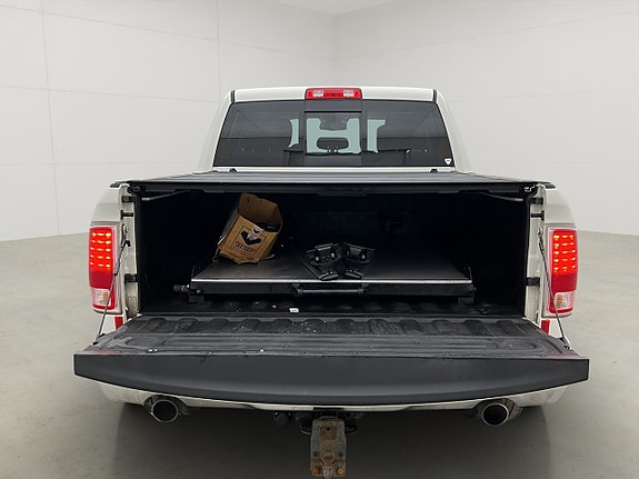 Dodge RAM 1500 12 of 30