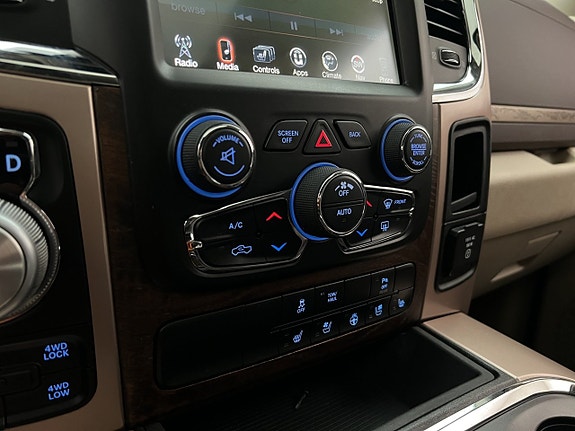 Dodge RAM 1500 27 of 30
