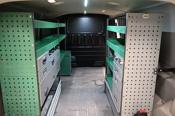 Volkswagen Transporter 8 of 30