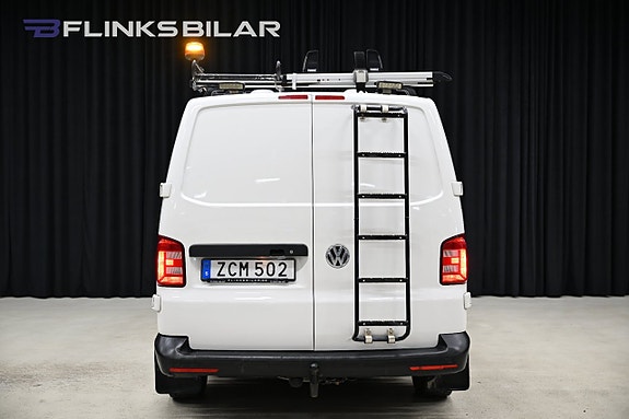 Volkswagen Transporter 17 of 30