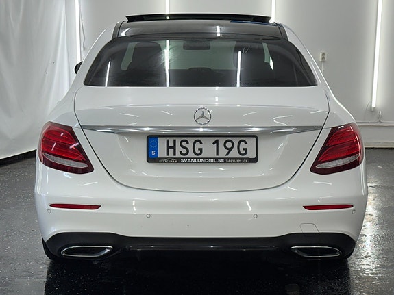 Mercedes-Benz E220 d 4 of 5