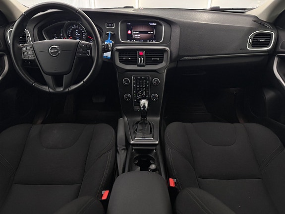 Volvo V40 Cross Country 16 of 18