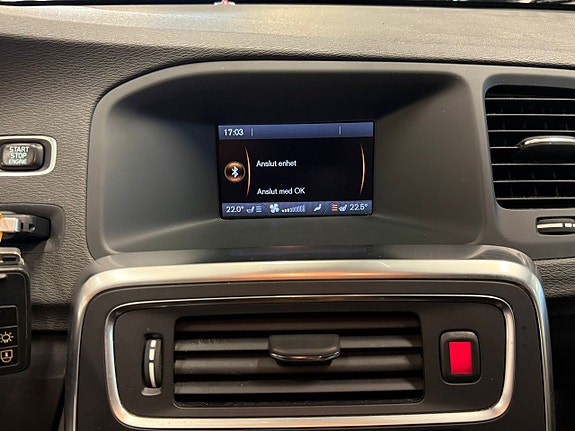 Volvo S60 15 of 21