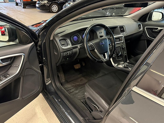 Volvo S60 10 of 21