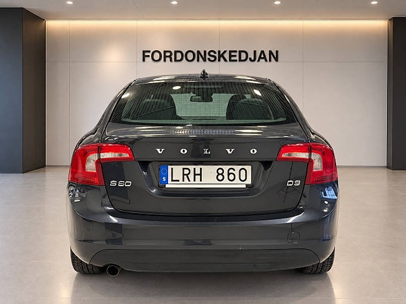 Volvo S60 5 of 18