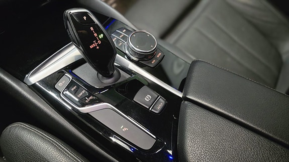 BMW 520d 16 of 30