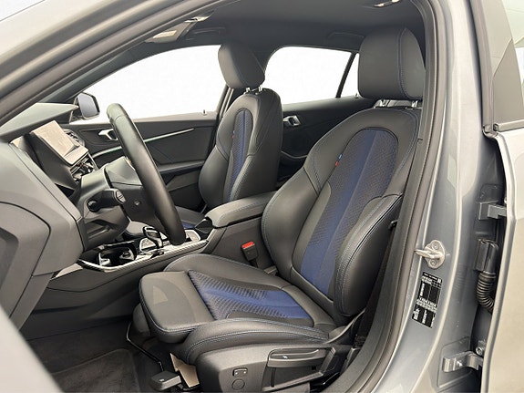 BMW 118i 11 of 27