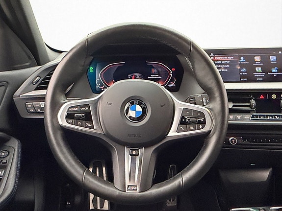 BMW 118i 10 of 27
