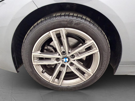 BMW 118i 26 of 27