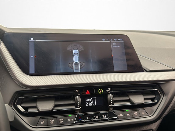 BMW 118i 19 of 27