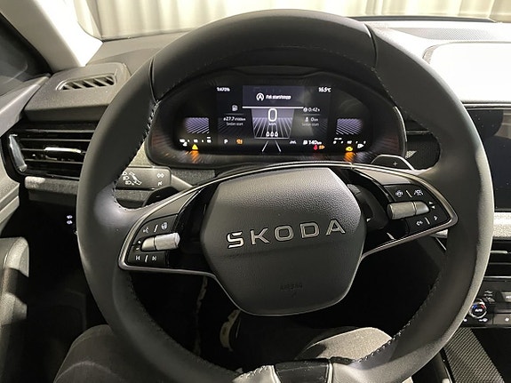Skoda Kamiq 12 of 16