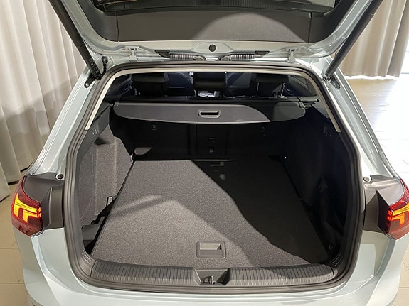 Volkswagen Golf I 8 of 17