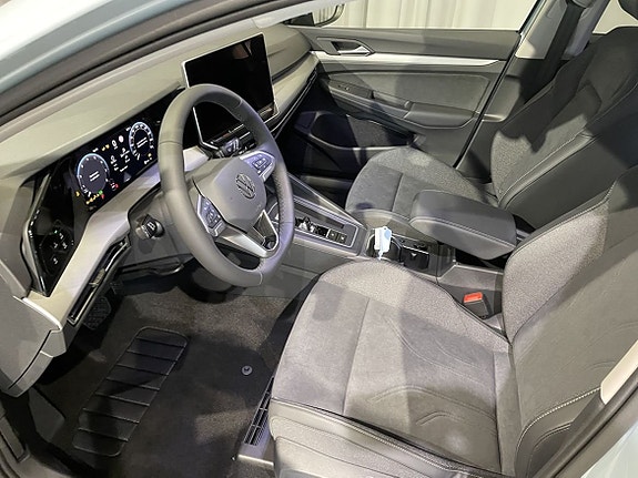 Volkswagen Golf I 11 of 17